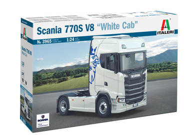 Italeri 1/24 Scania 770 S V8 "White Cab