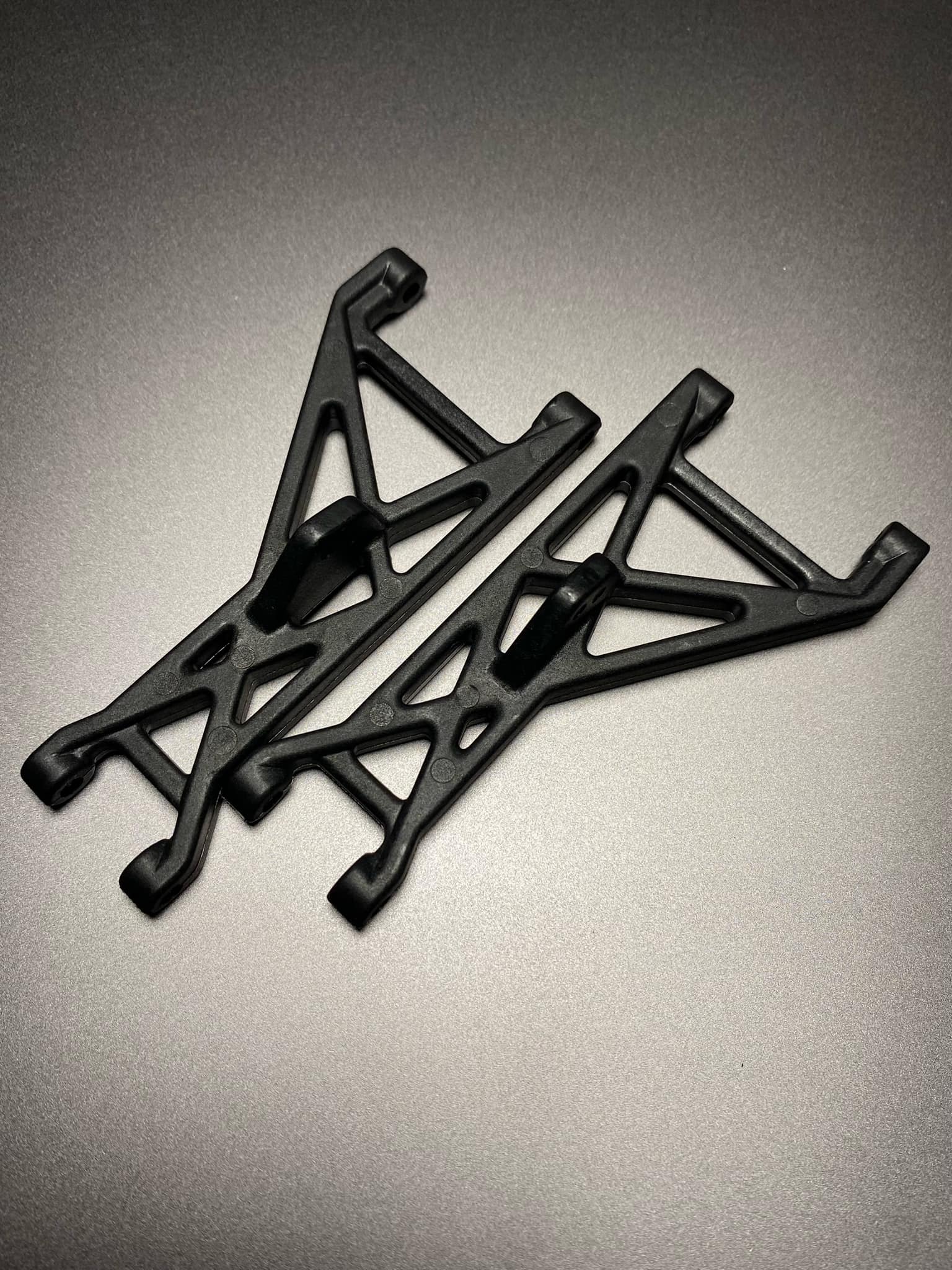 Fan RC Front Arms