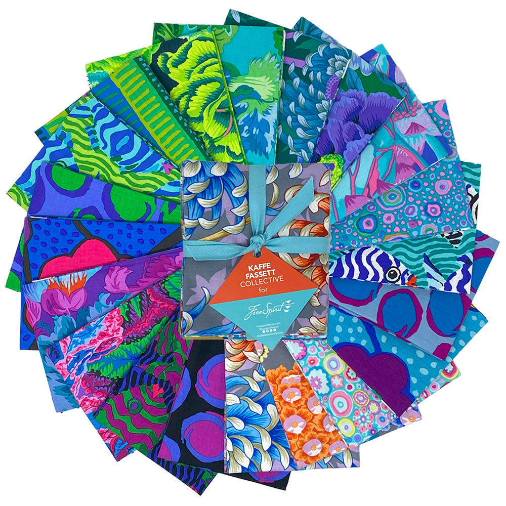 Free Spirit - August 2025 - Cool Fat Quarter Bundle 20 pcs