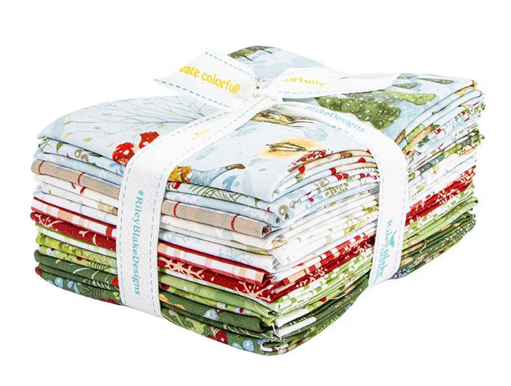 Riley Blake - Santa's Tree Farm Fat Quarter Bundle by Lisa Audit