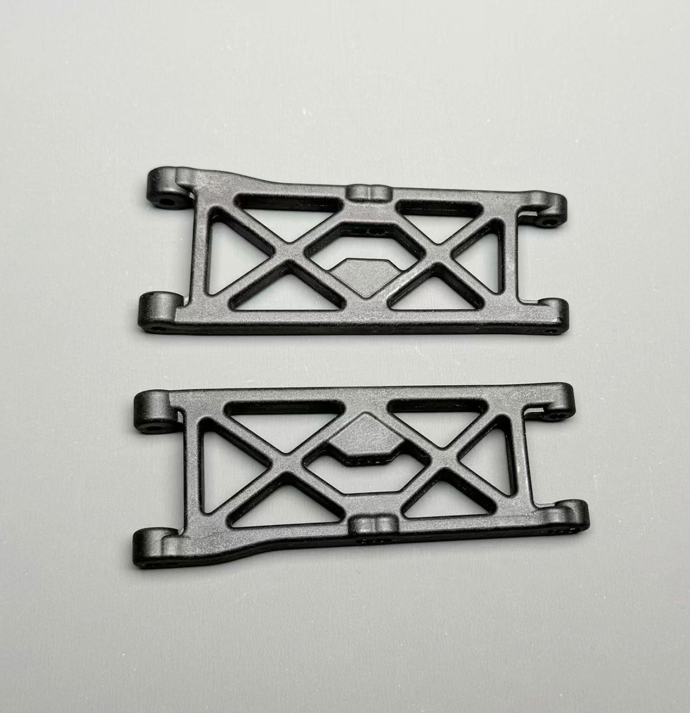 Fan RC B4 Front Arms, FR4-001