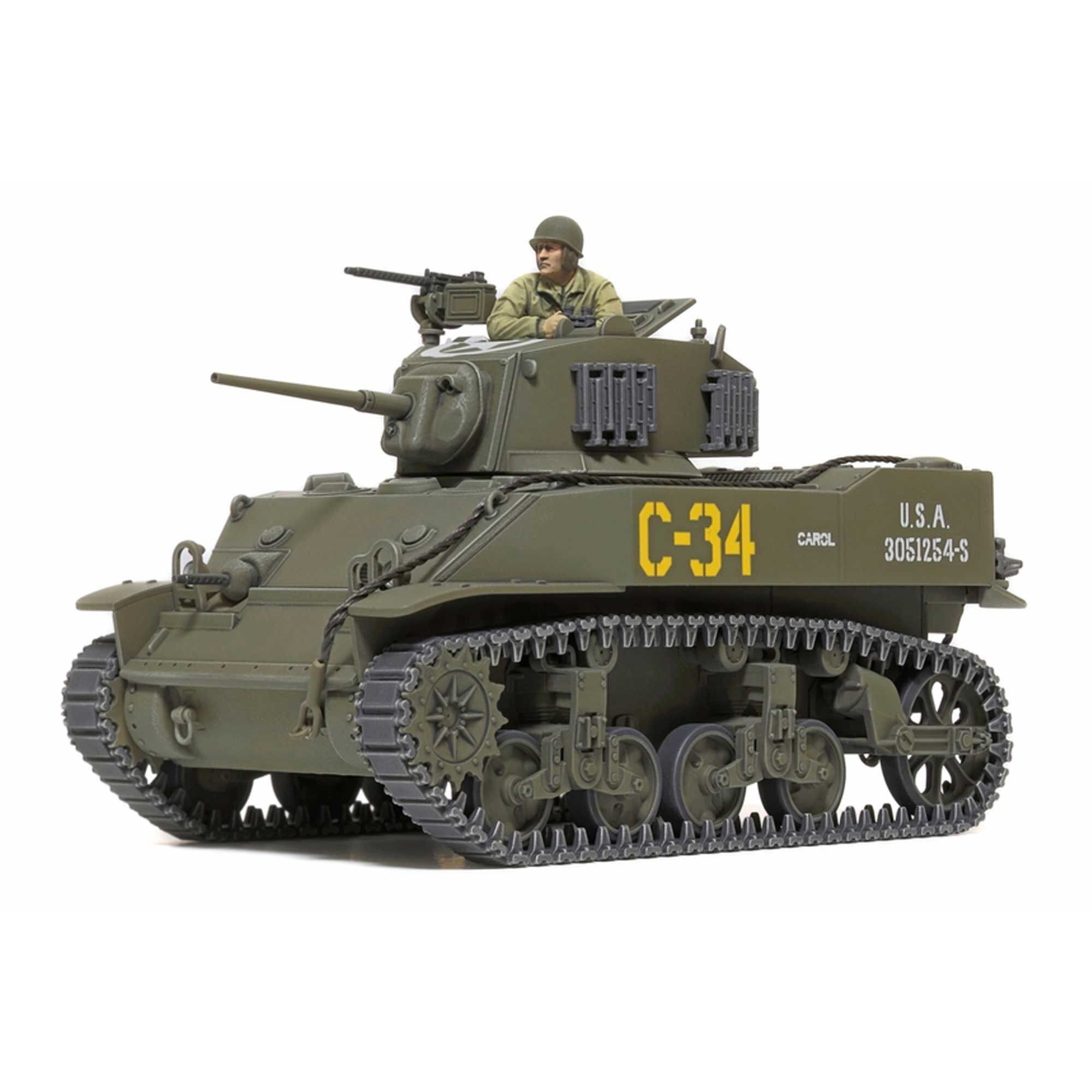 1/48 U.S. Light Tank M5A1 Stuart Plastic Model Kit (TAM32606)