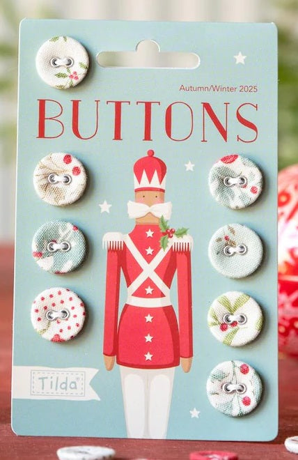 Tilda - Merry Little Christmas Buttons 0.63in 8pcs