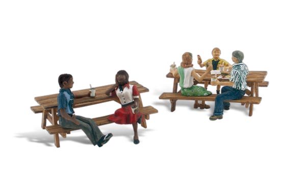 Woodland Scenics A1939 HO Scale Figures