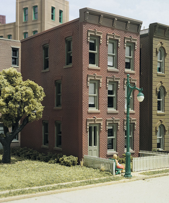 Woodland Scenics DPM 10900 HO Scale Townhouse #1