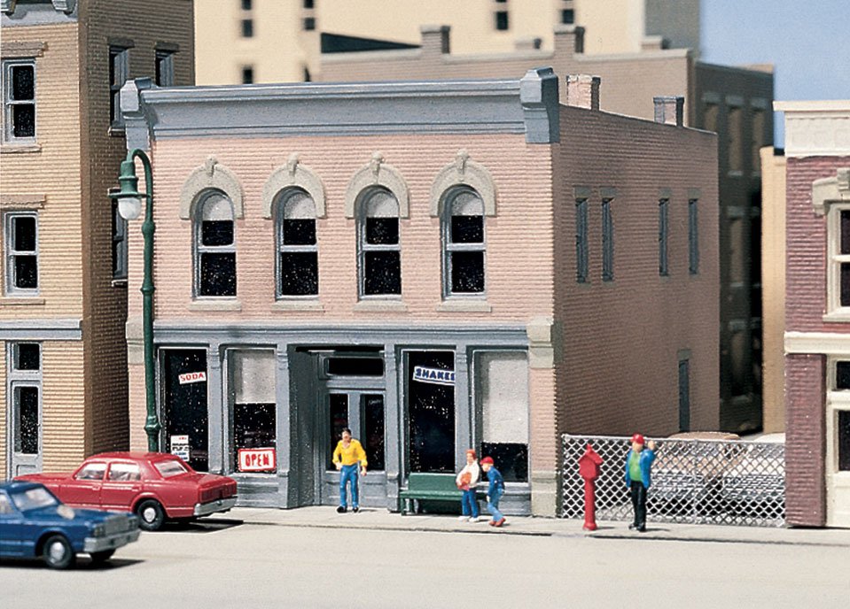 Woodland Scenics DPM 50400 N Scale Char's Soda Shop